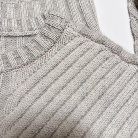 AQUA Cashmere Cable Knit Sweater XS Heathered Grey White - Picture 8 of 8